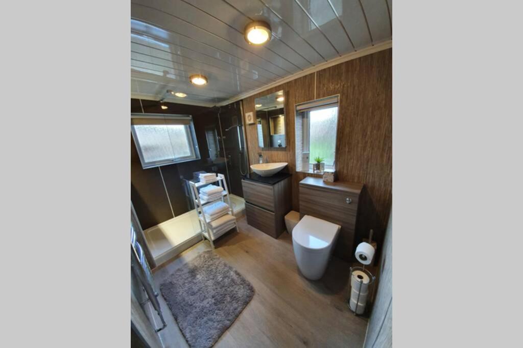 Burnbrae Cottage Breasclete Экстерьер фото